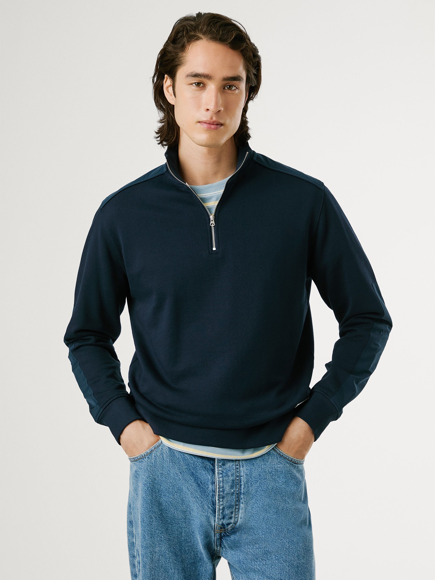 Sweatshirt de Gola Alta e Meio Fecho