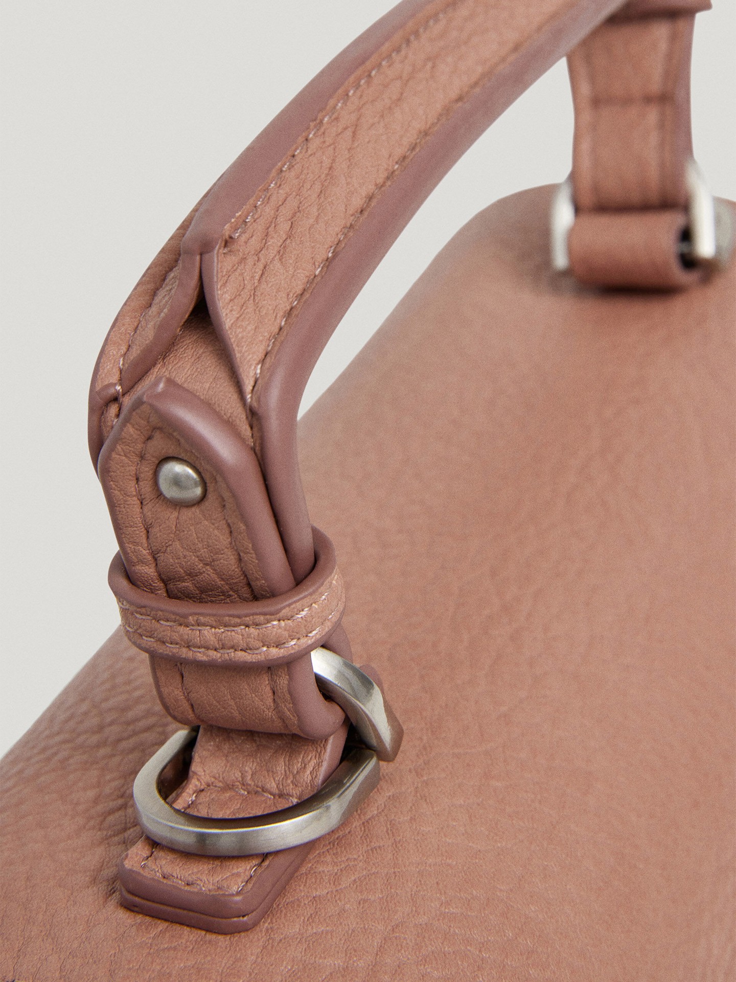 Mala de Mão Efeito Couro