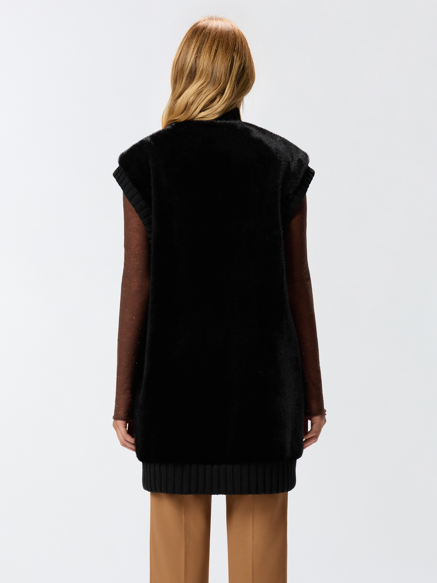 Colete com Gola Alta