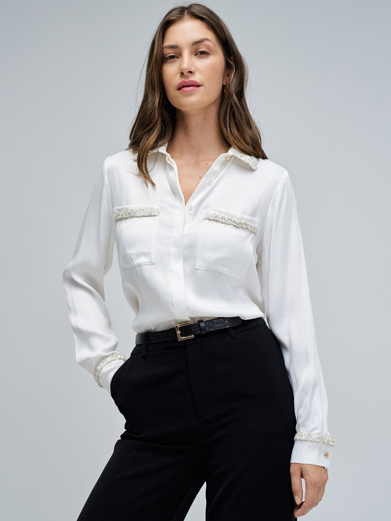 Camisa Acetinada com Detalhes Tweed