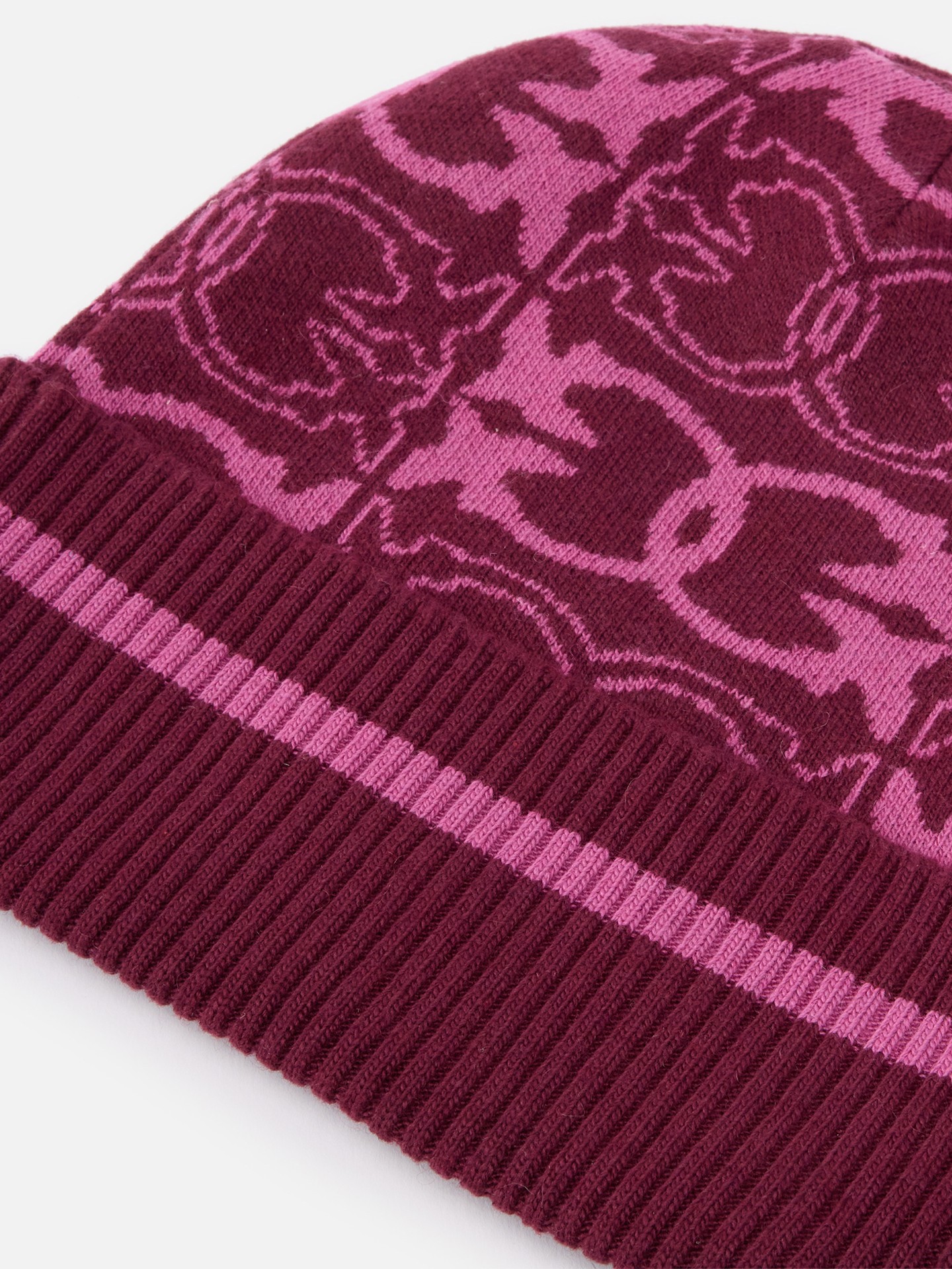 Gorro com Padrão Jacquard