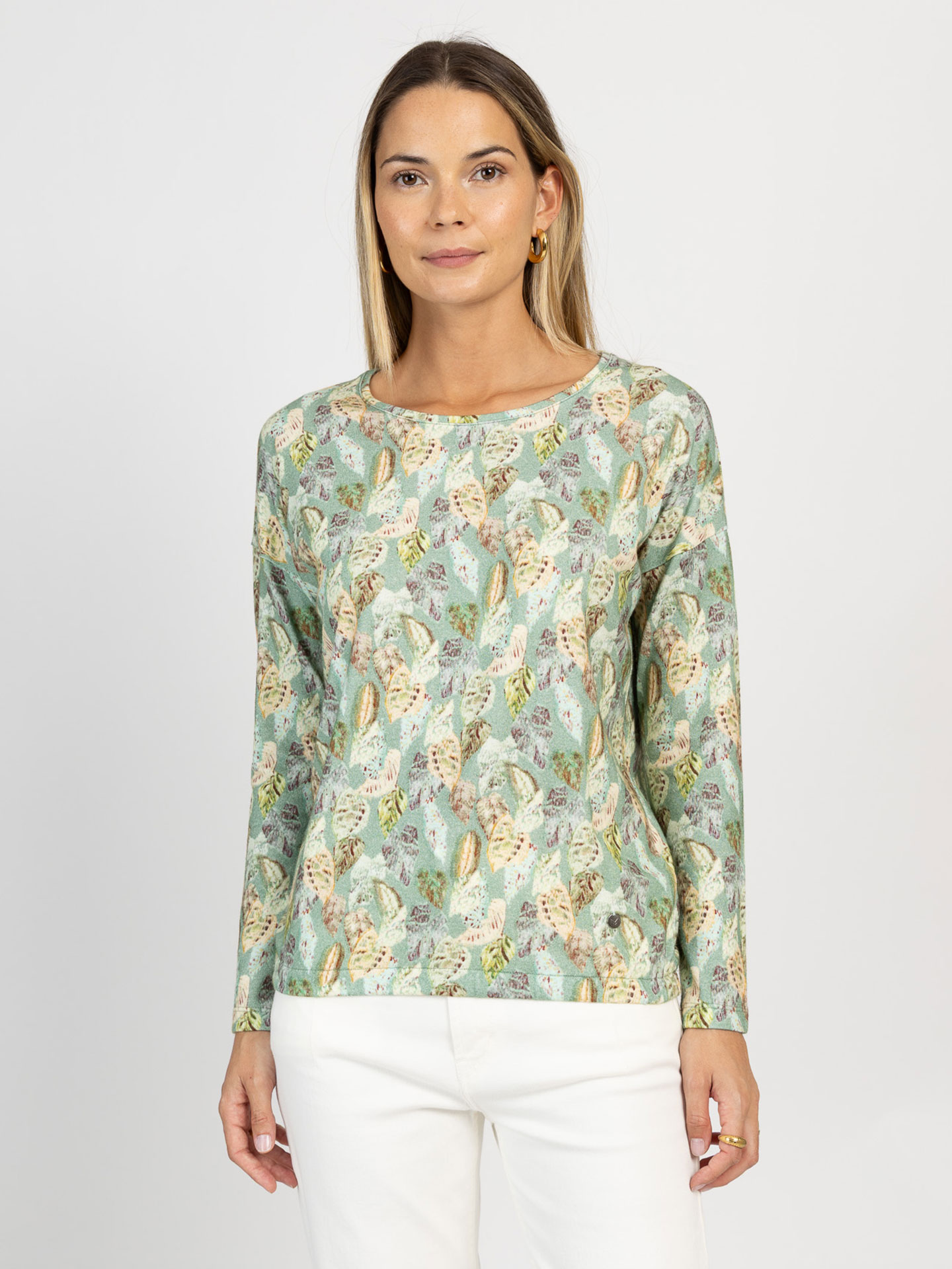 Blusa com Padrão de Folhas