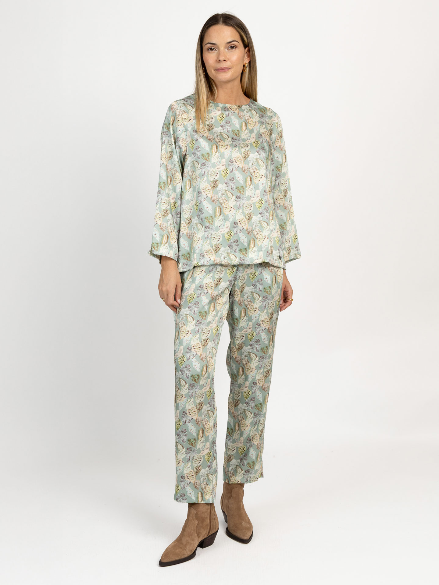 Blusa com Padrão Floral