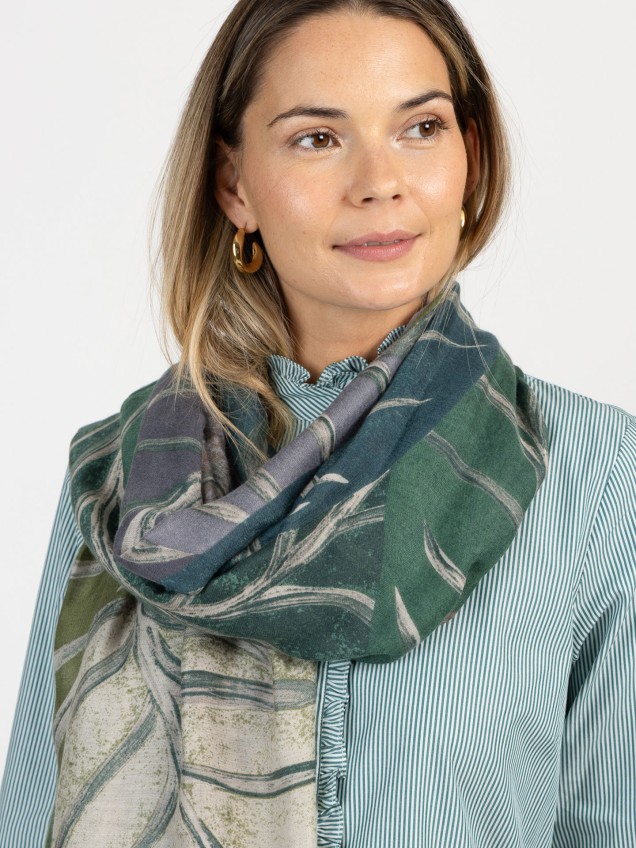 Echarpe com Padrão de Folhas