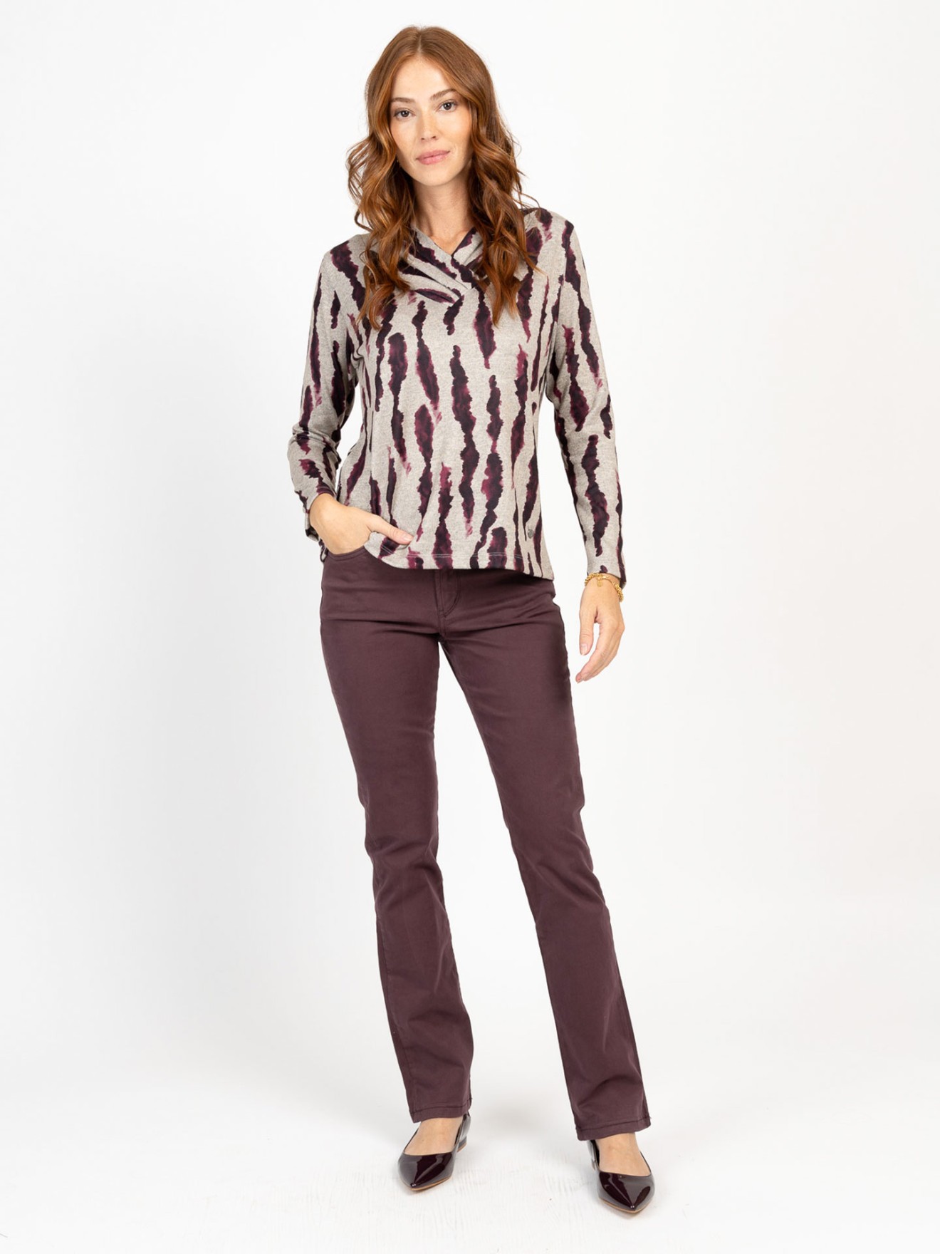 Blusa com Padr�o Abstrato