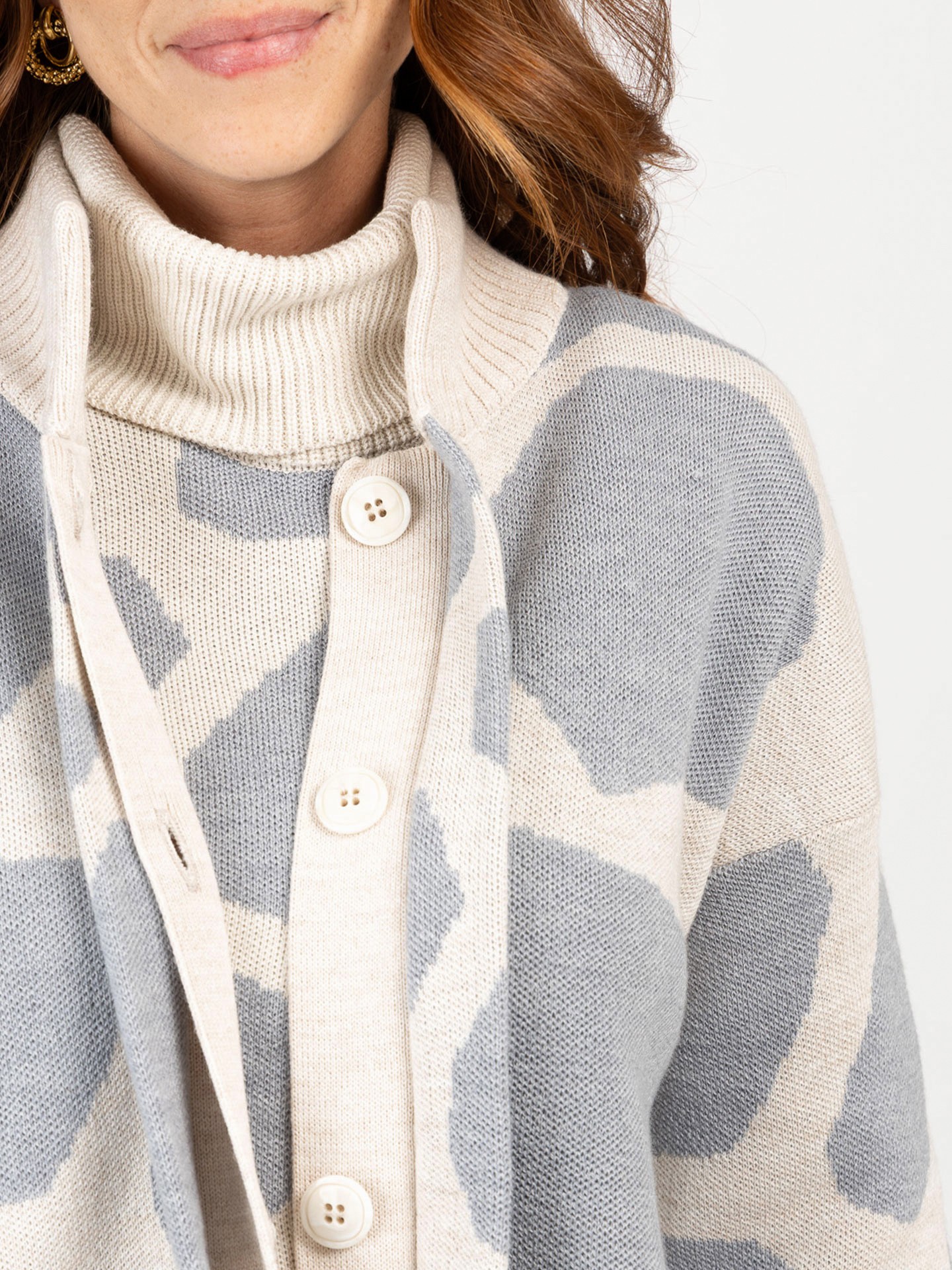 Casaco de Malha Comprido com Gola Alta