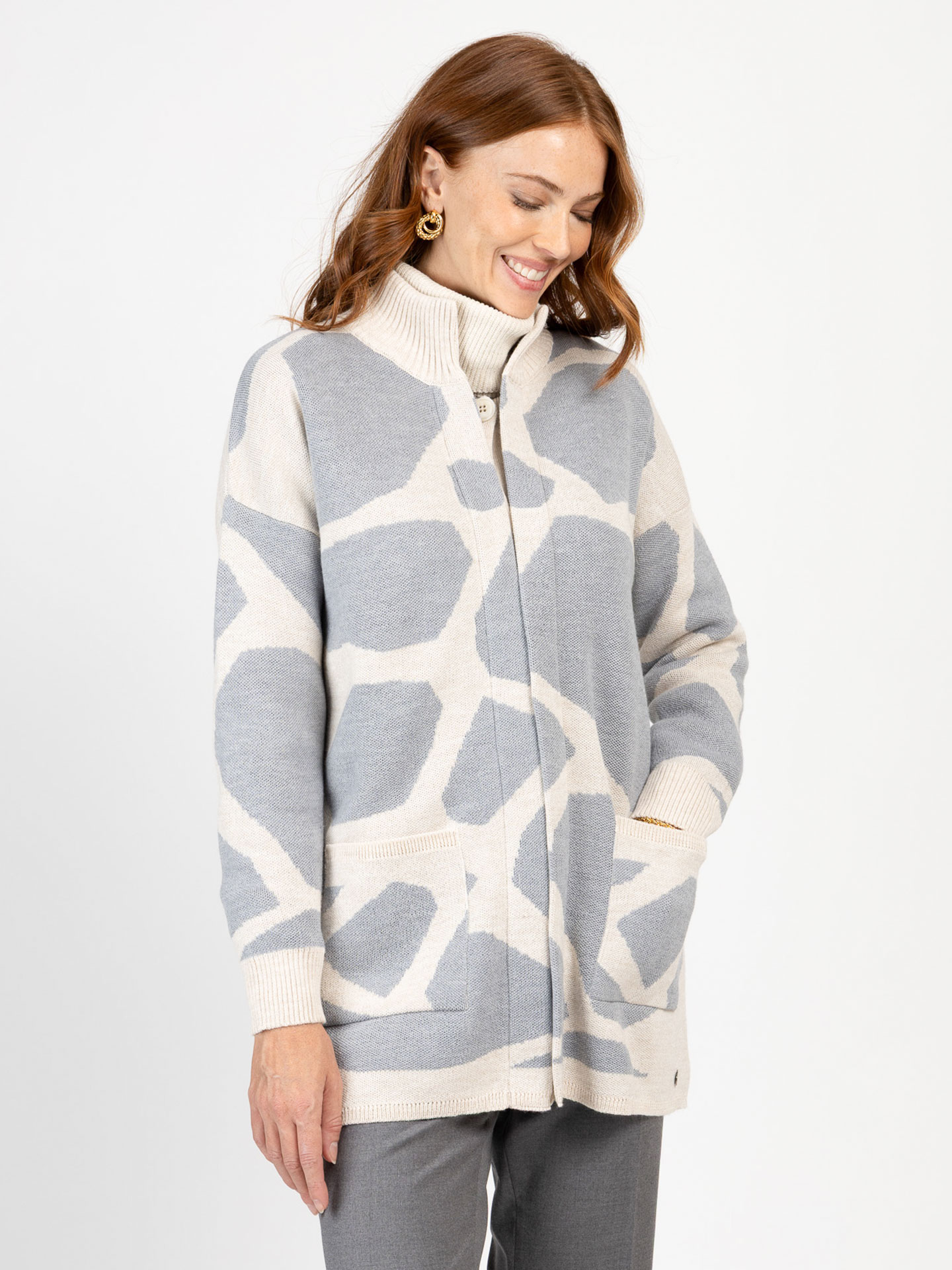 Casaco de Malha Comprido com Gola Alta