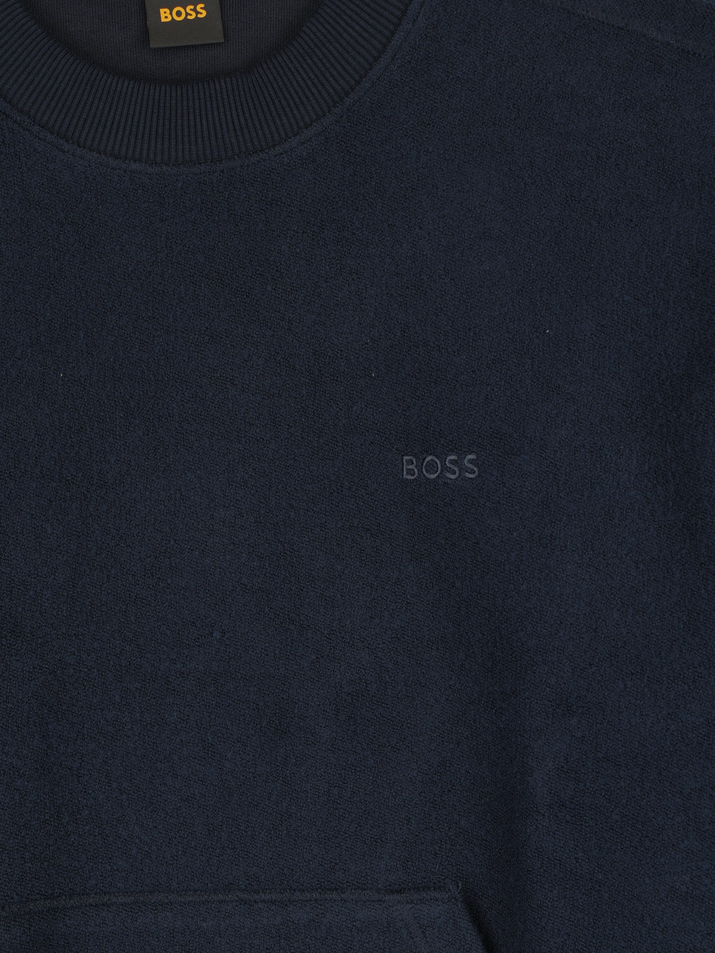 Sweatshirt de Gola Redonda com Bolso Canguru