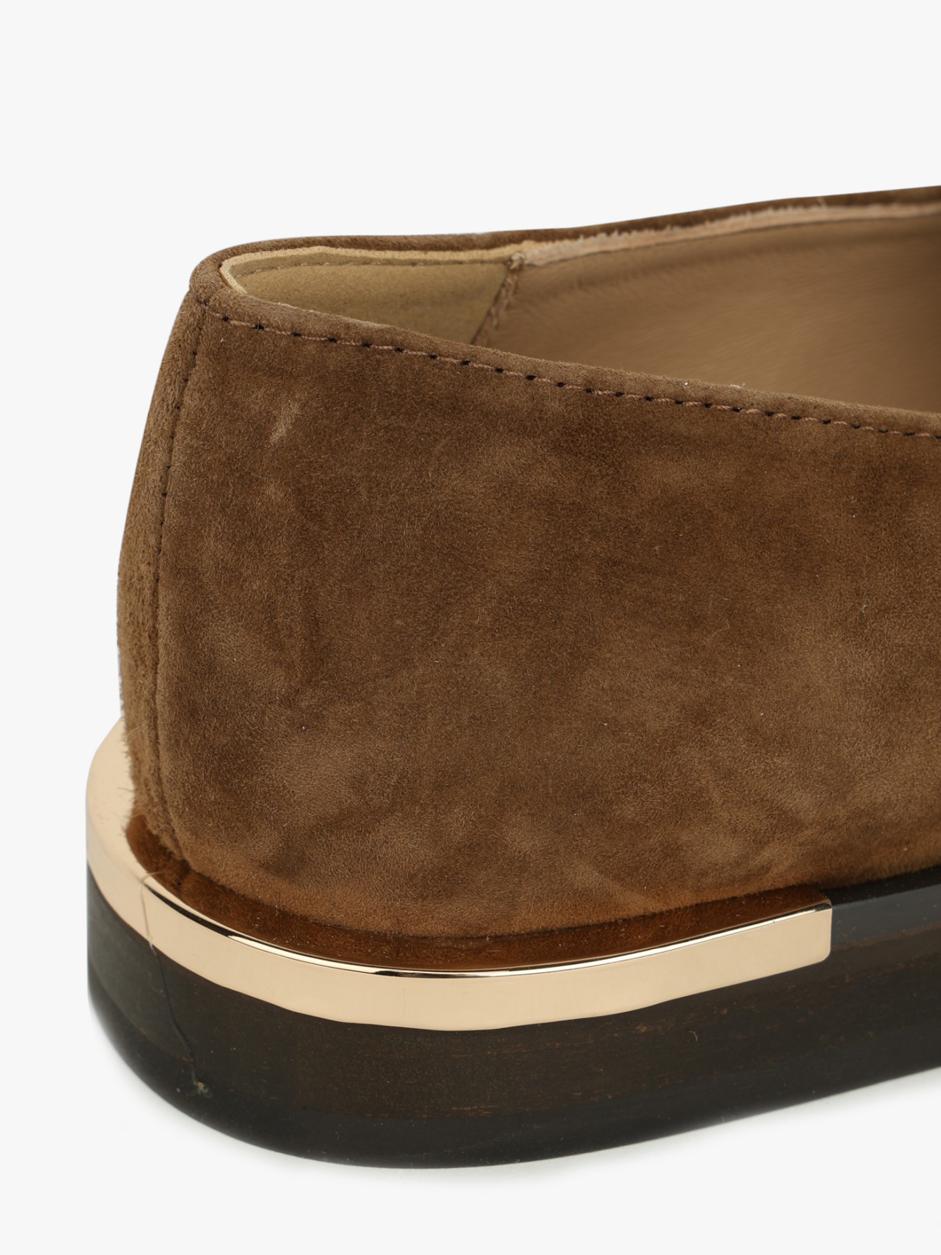 Mocassins Rasos com Tachas