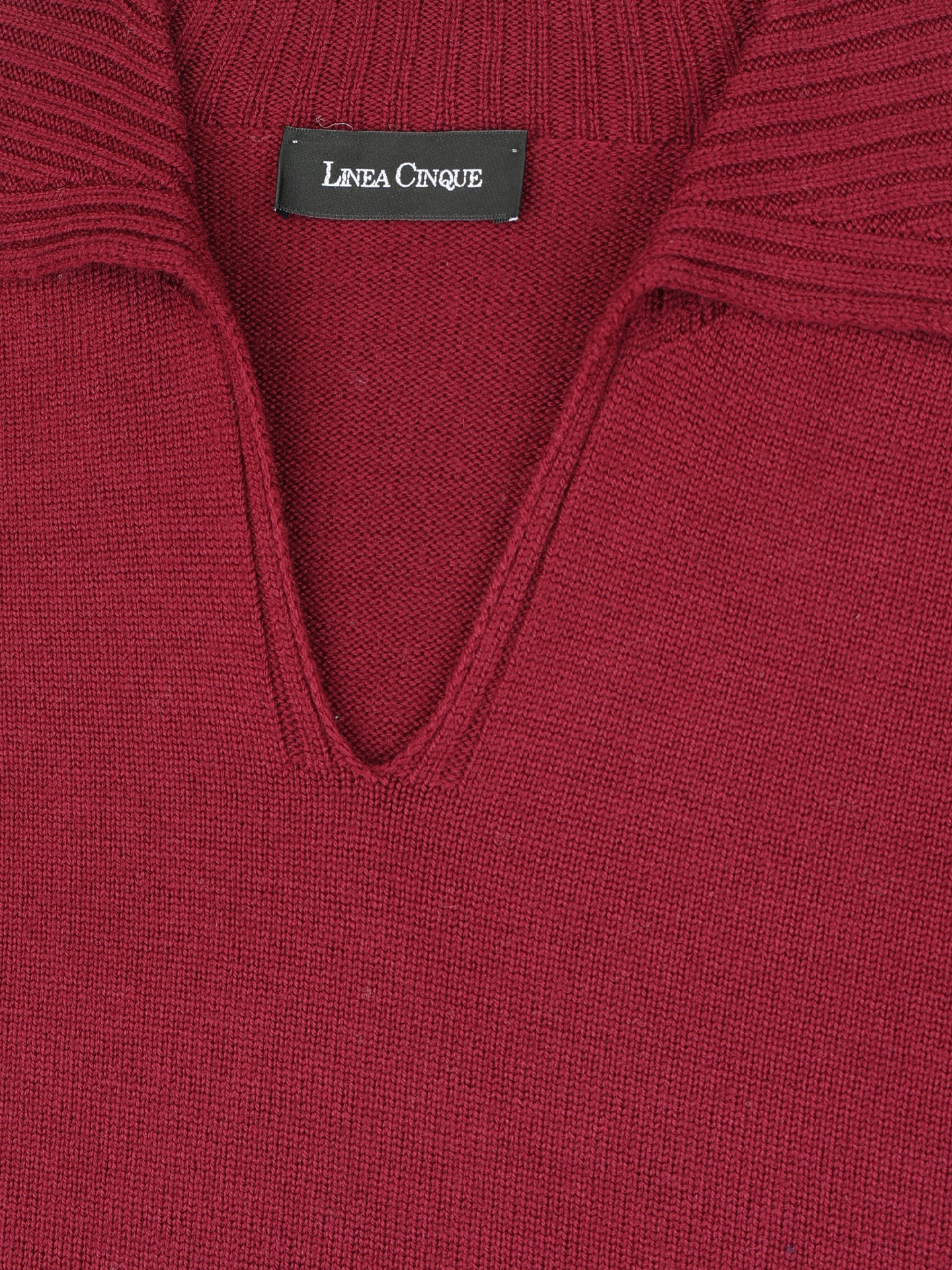 Camisola de Malha com Gola Aberta em V