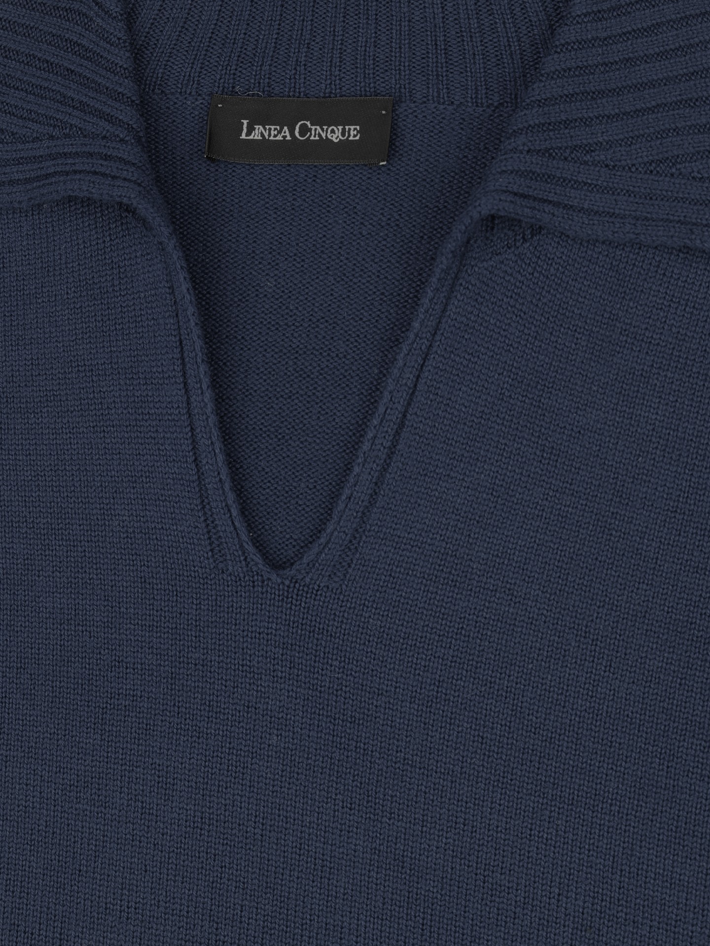 Camisola de Malha com Gola Aberta em V