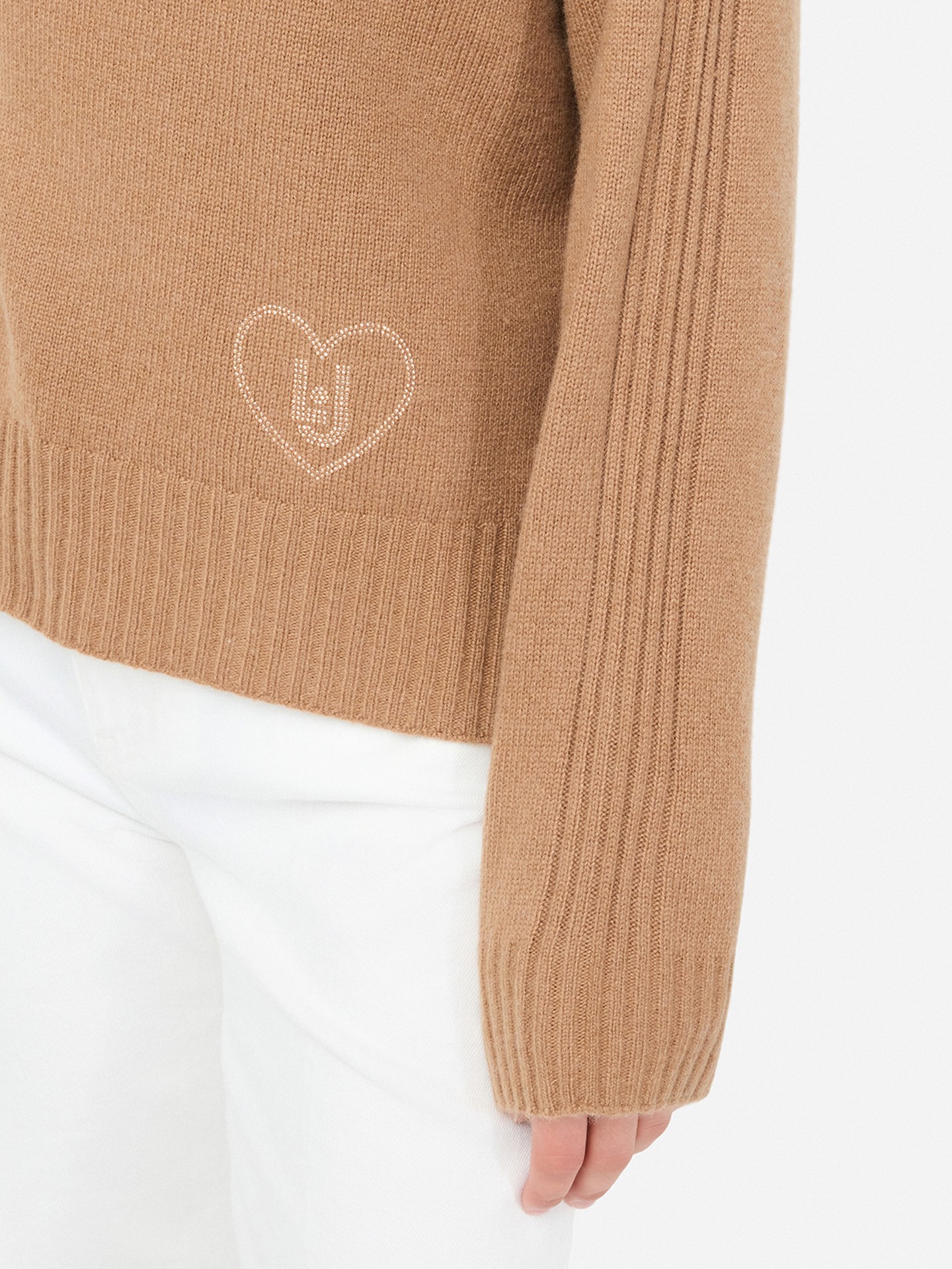 Camisola de Lã com Coração em Strass