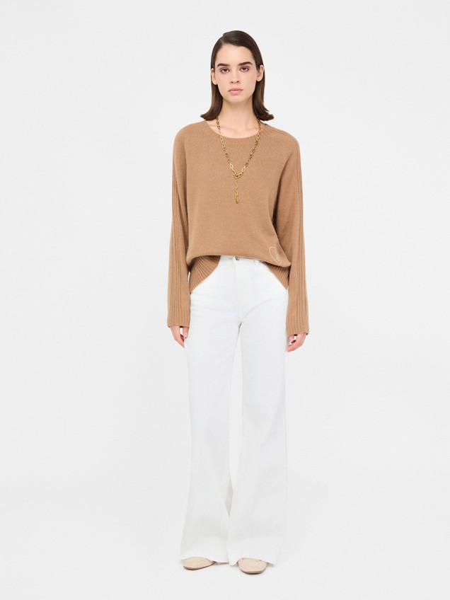 Camisola de Lã com Coração em Strass