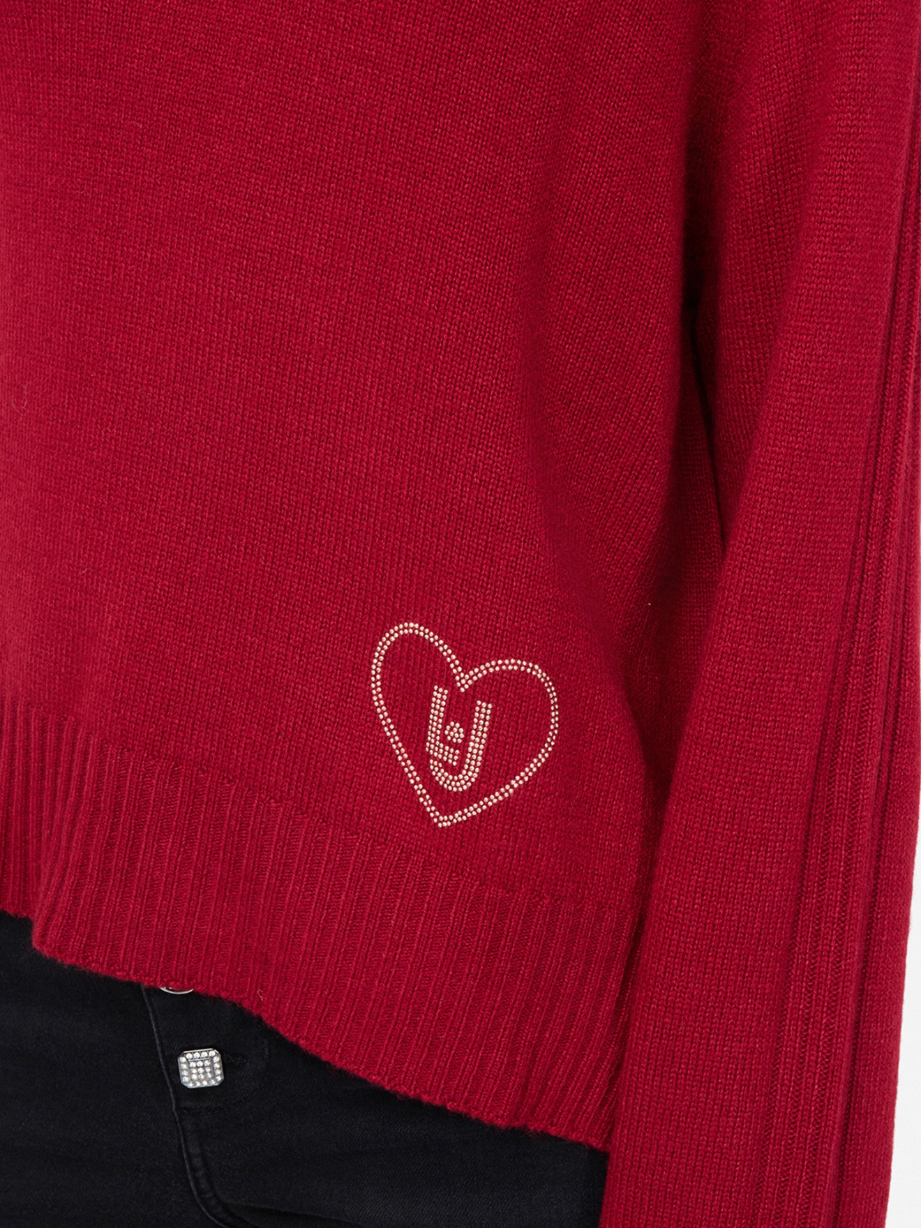 Camisola de L com Corao em Strass