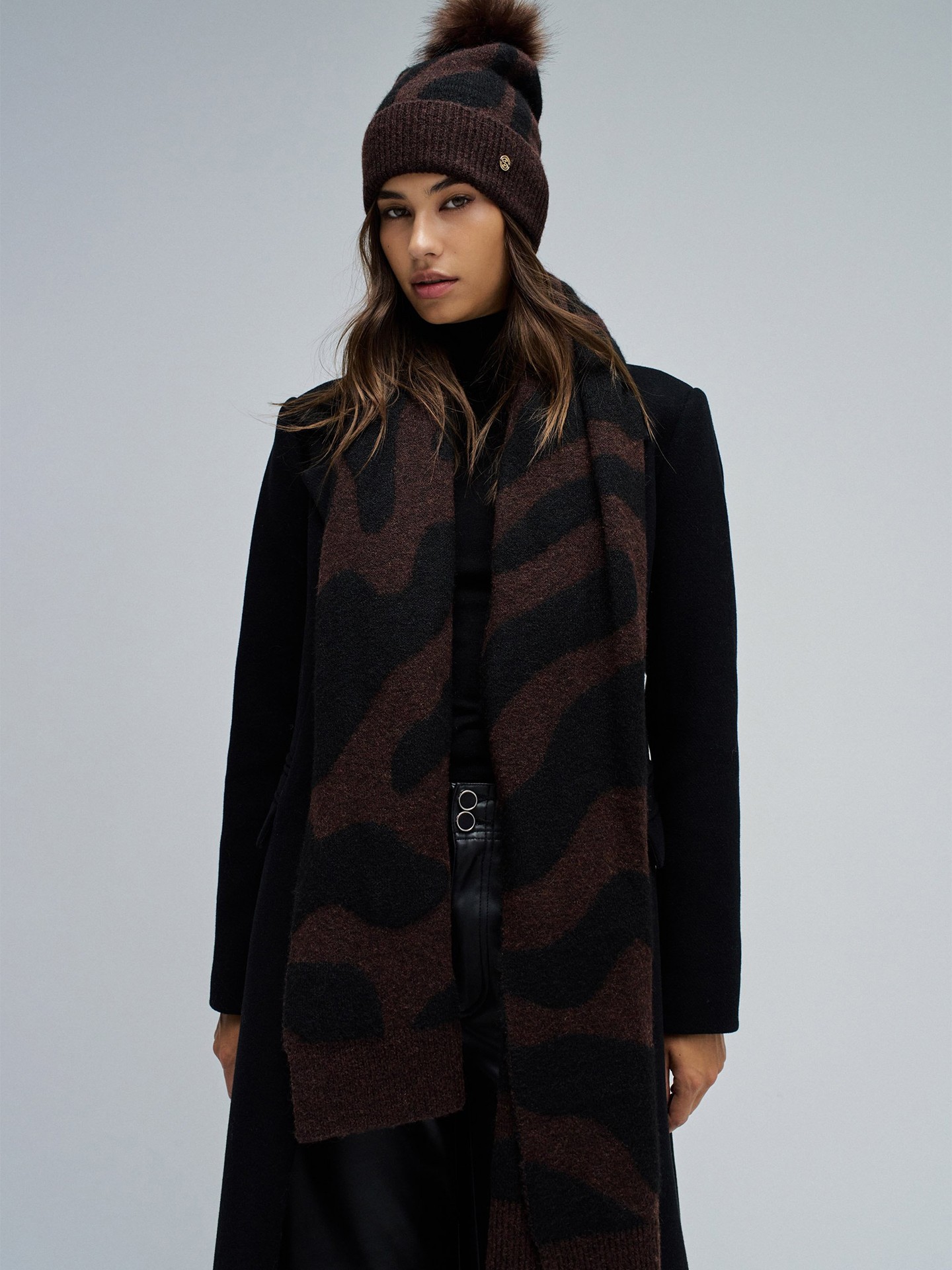 Gorro de Malha com Pompom