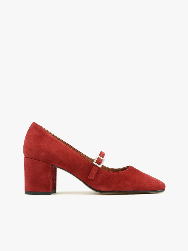 Sapatos em Camura com Salto Bloco