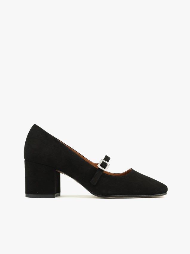 Sapatos em Camura com Salto Bloco