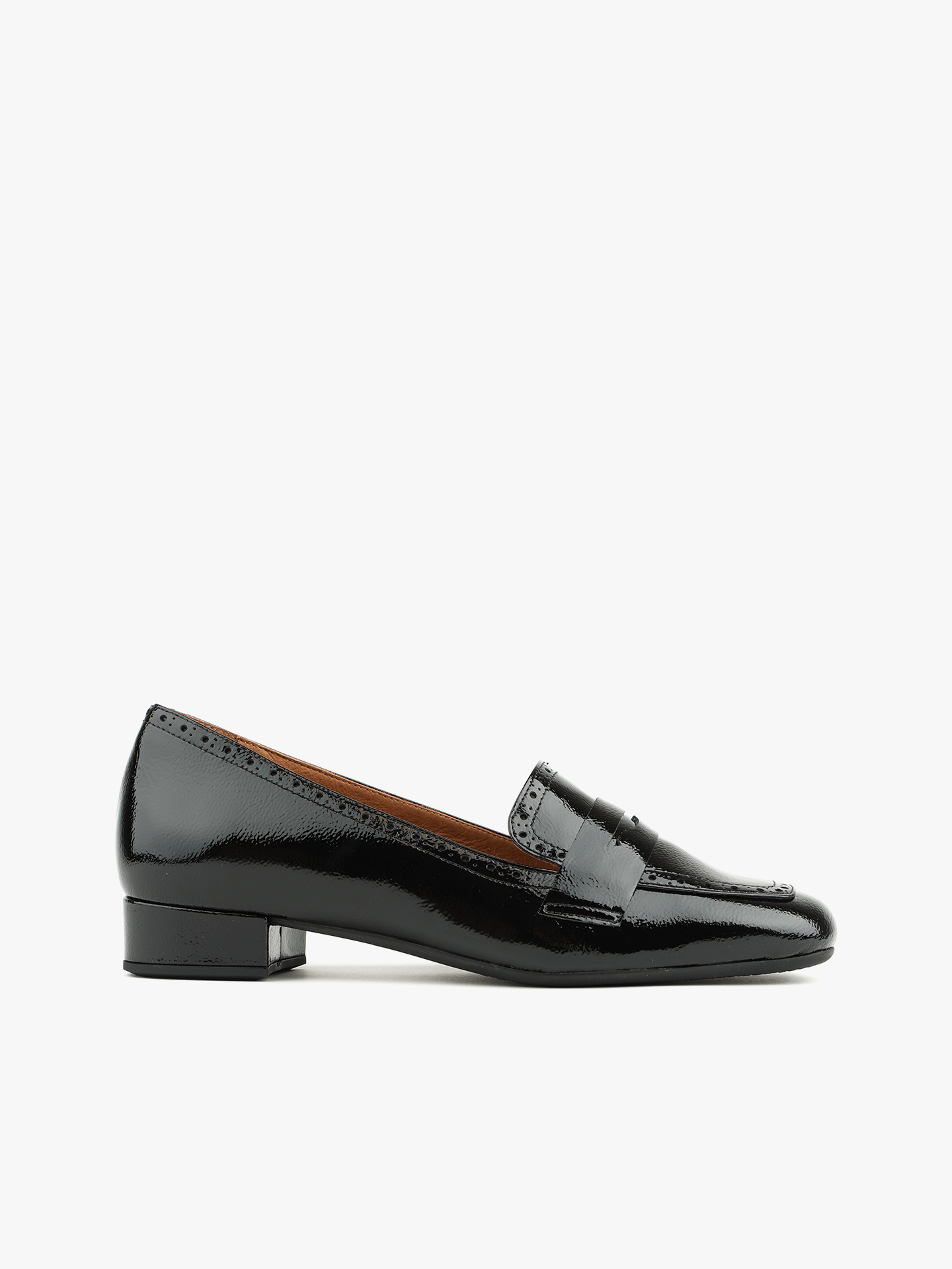 Loafers em Verniz com Salto