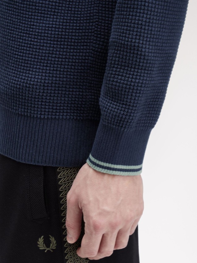 Camisola Waffle com Meio Fecho K8557