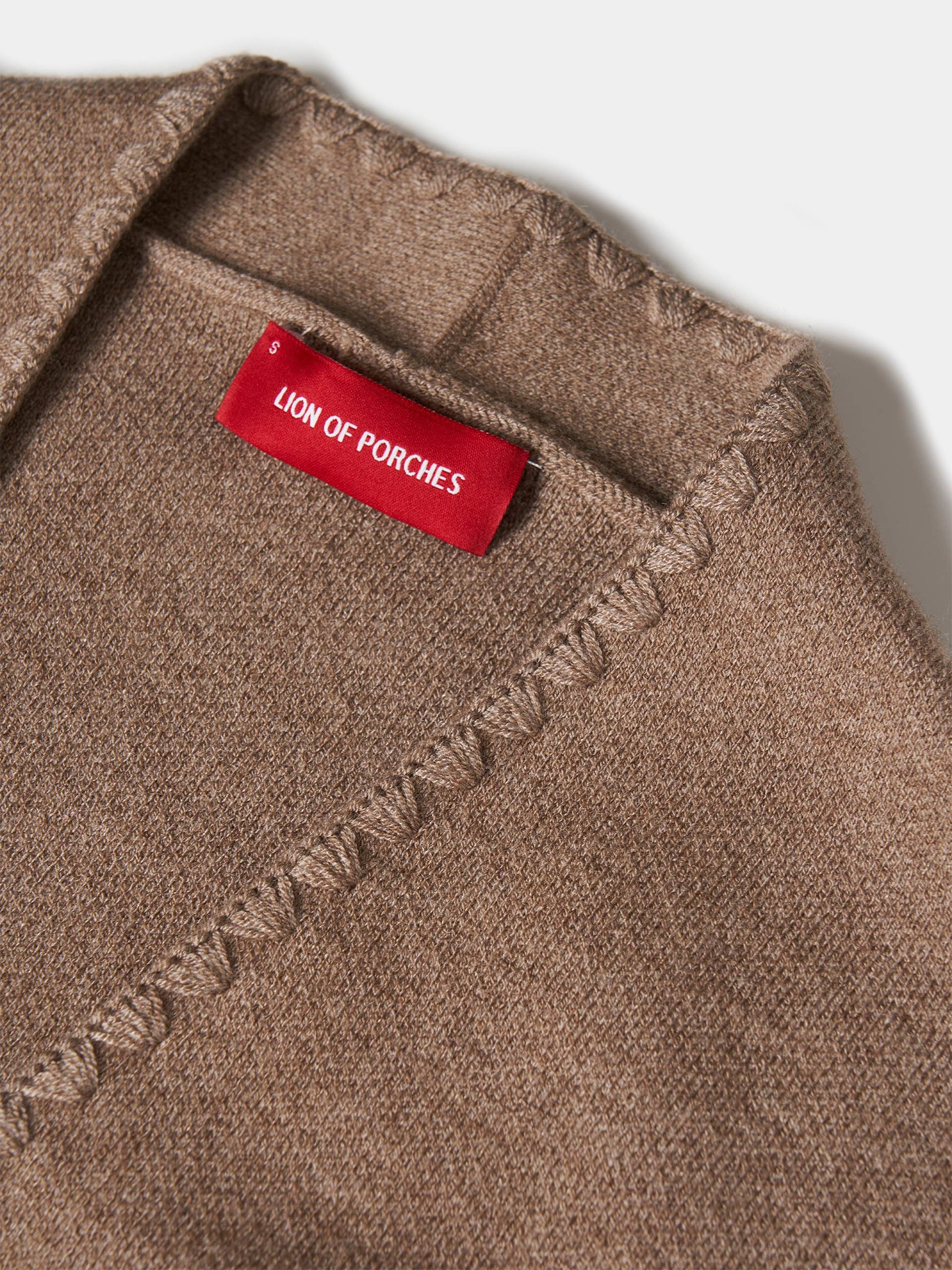 Casaco de Malha com Decote em V