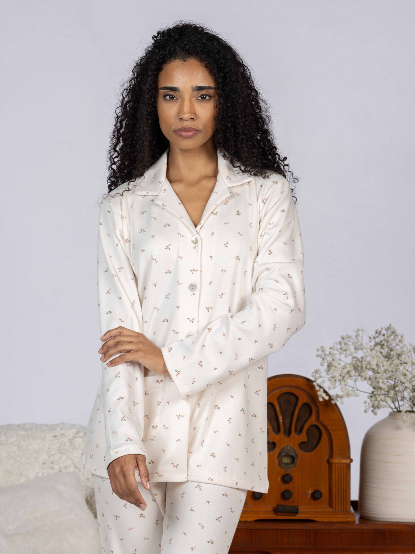 Pijama com Padrão Floral