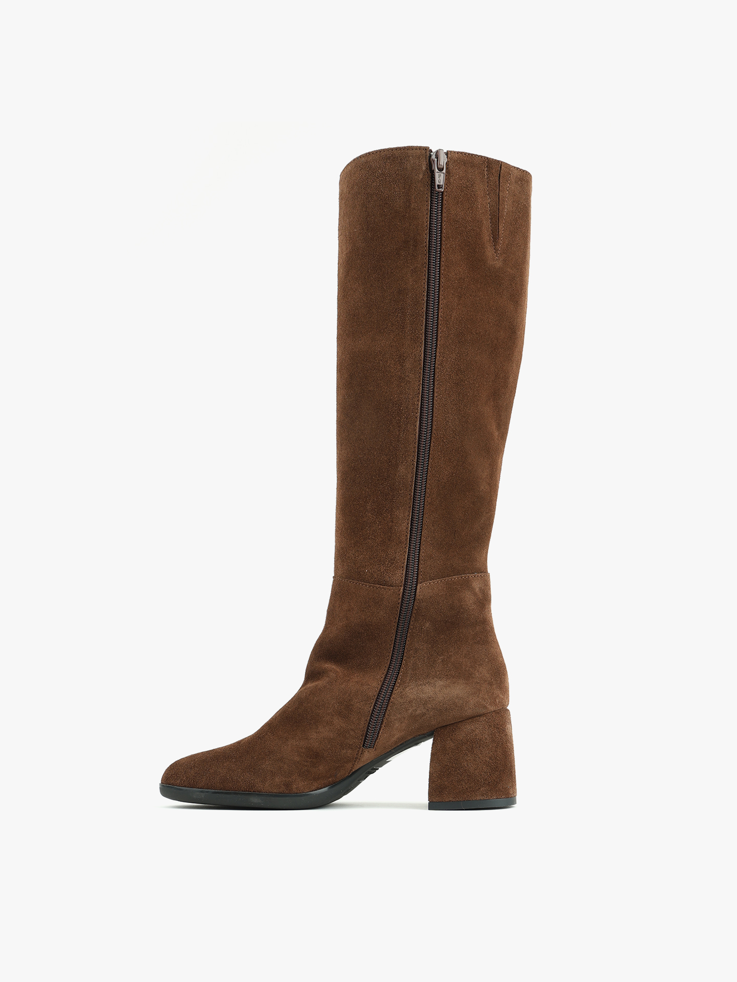 Botas de Cano Alto em Camurça