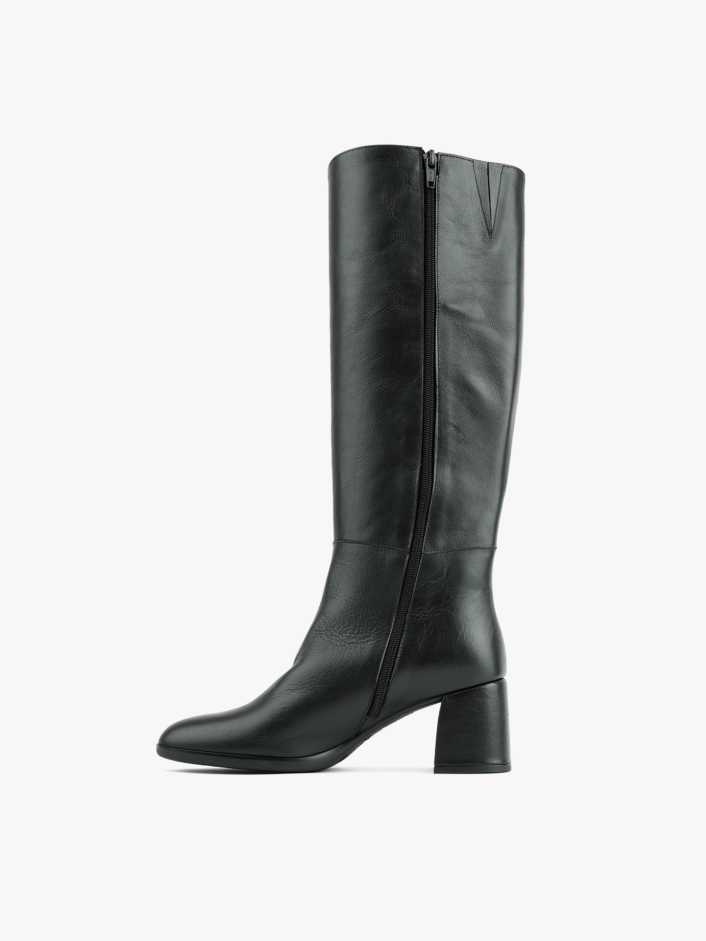 Botas de Cano Alto em Camurça