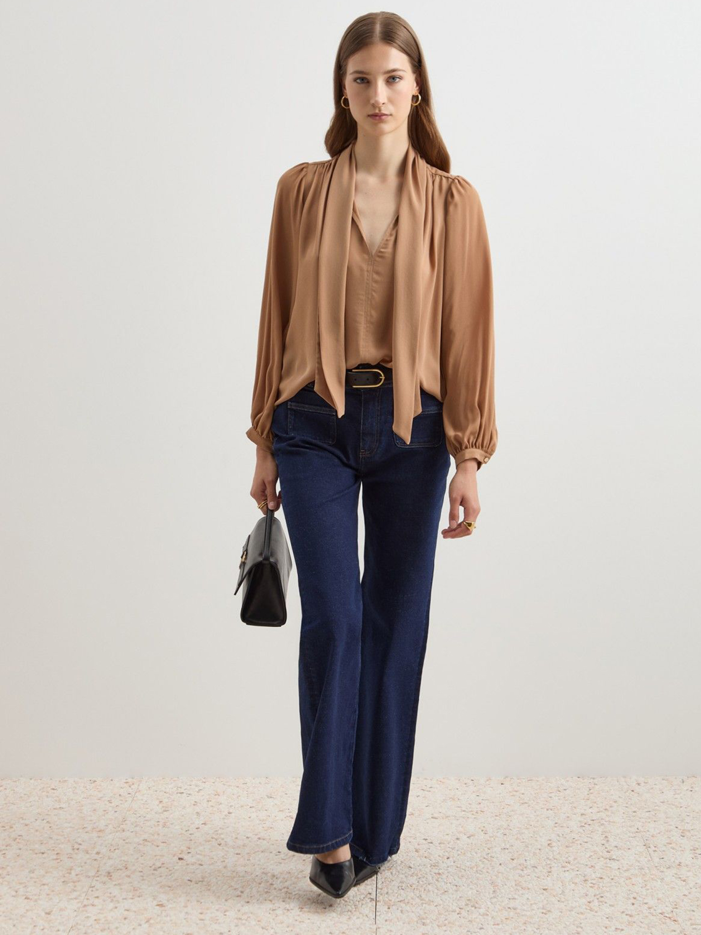 Blusa com Mangas Abalonadas