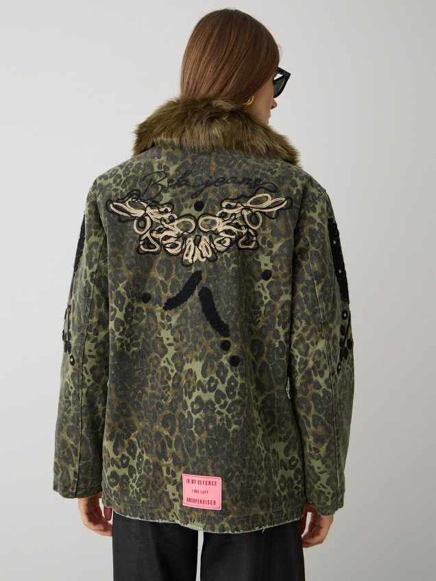 Casaco de Ganga com Estampado de Leopardo