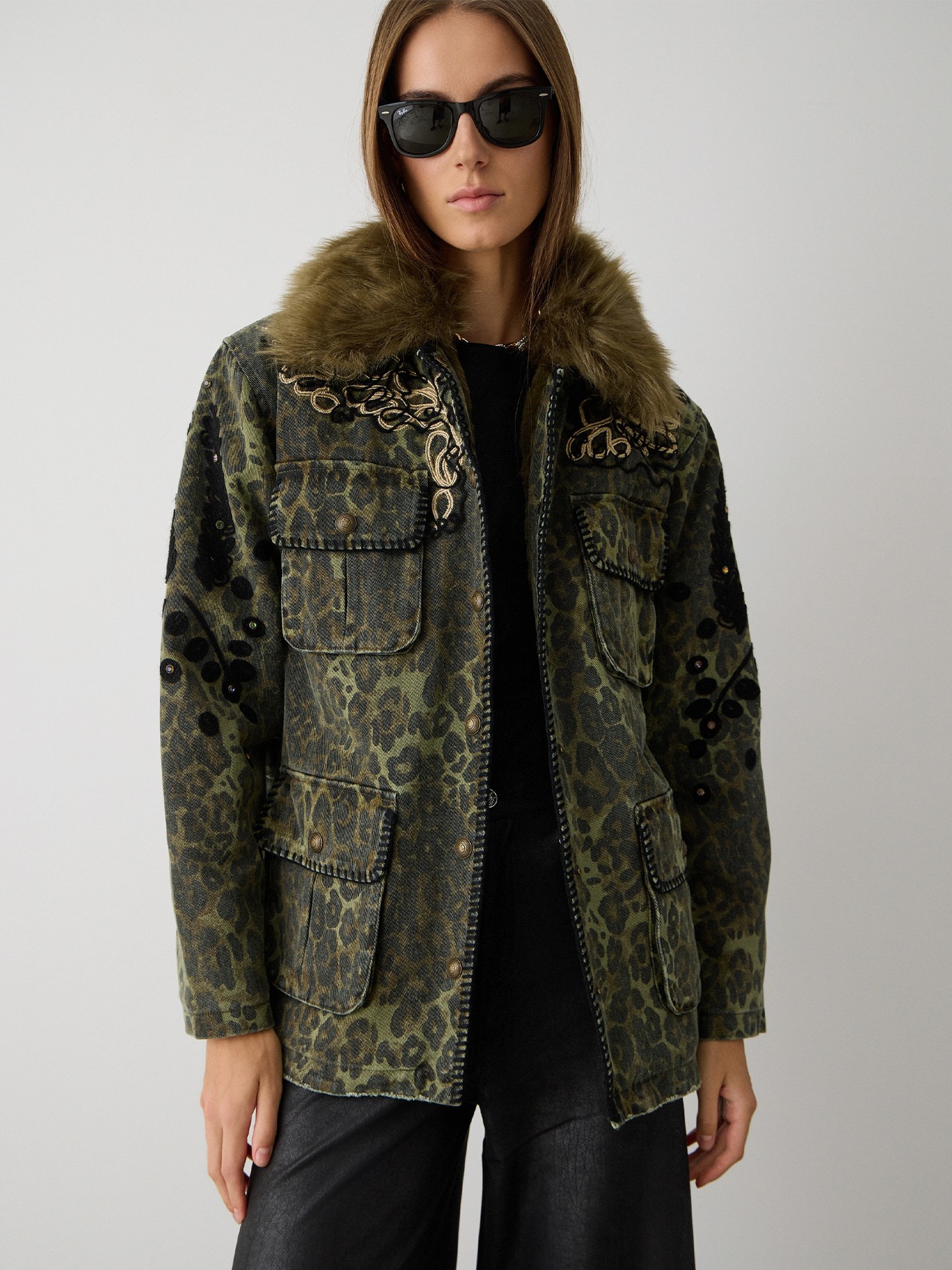 Casaco de Ganga com Estampado de Leopardo