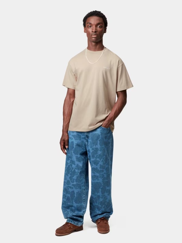 T-Shirt Script Embroidery