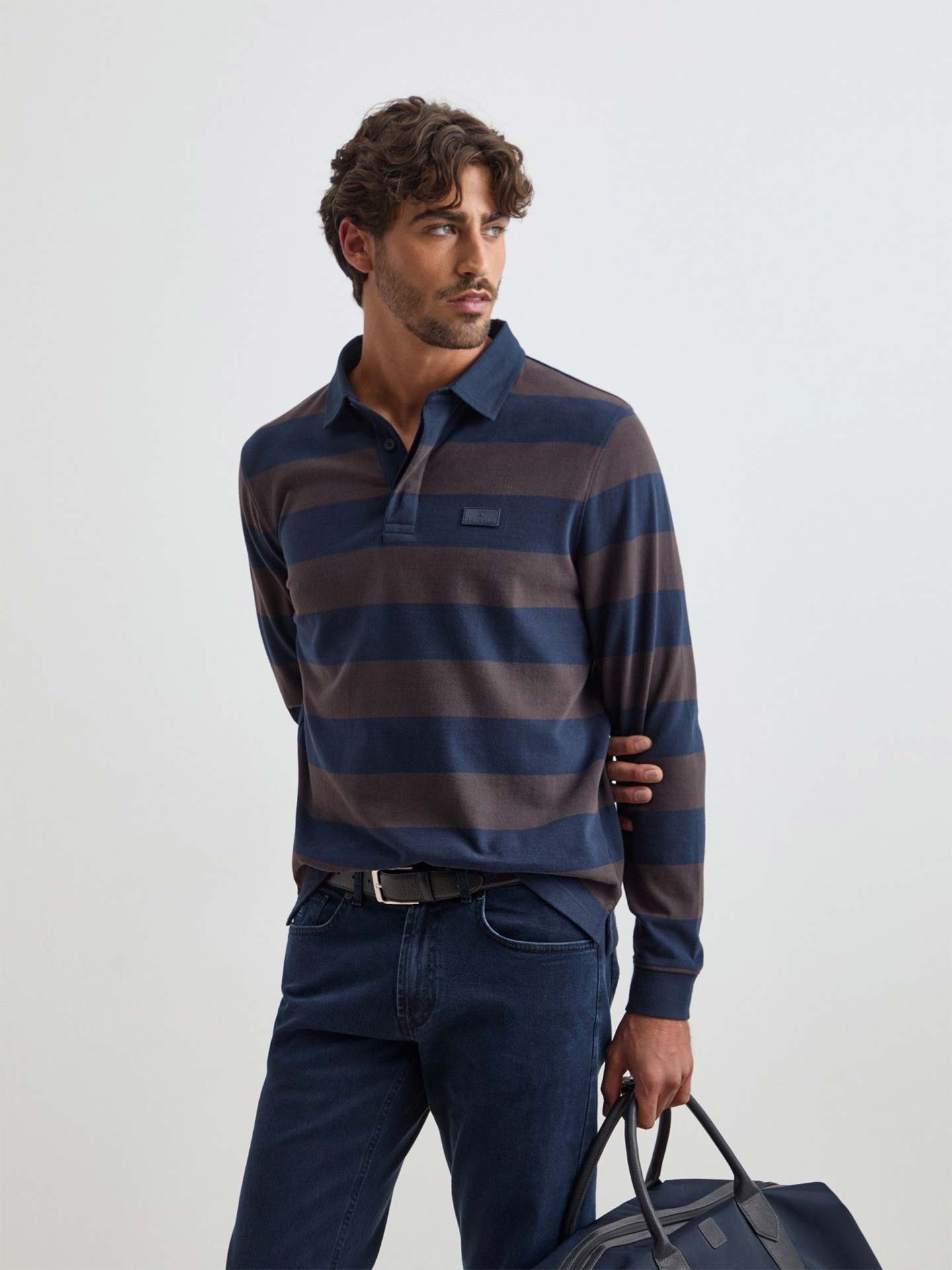 Polo de Manga Comprida às Riscas