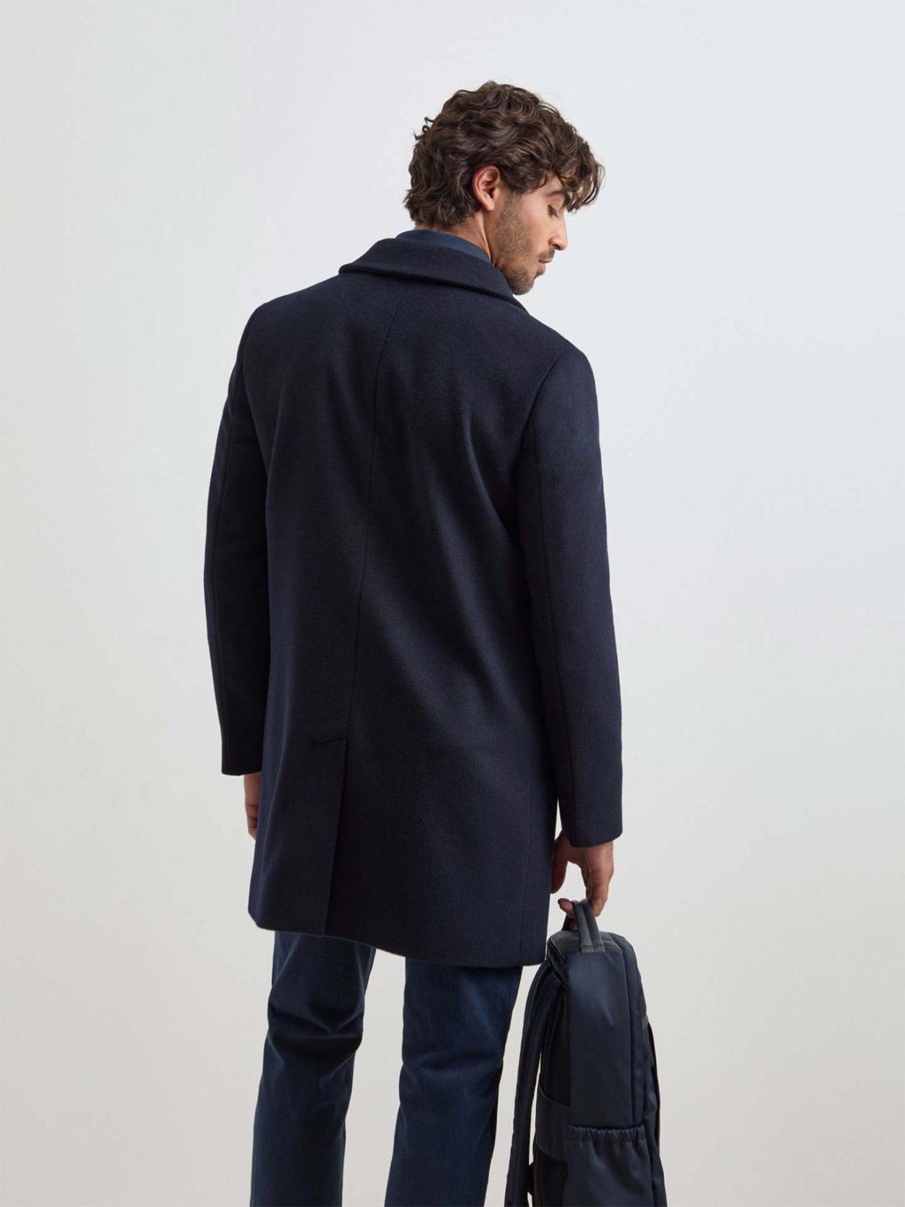 Sobretudo Comprido em Fazenda de Lã