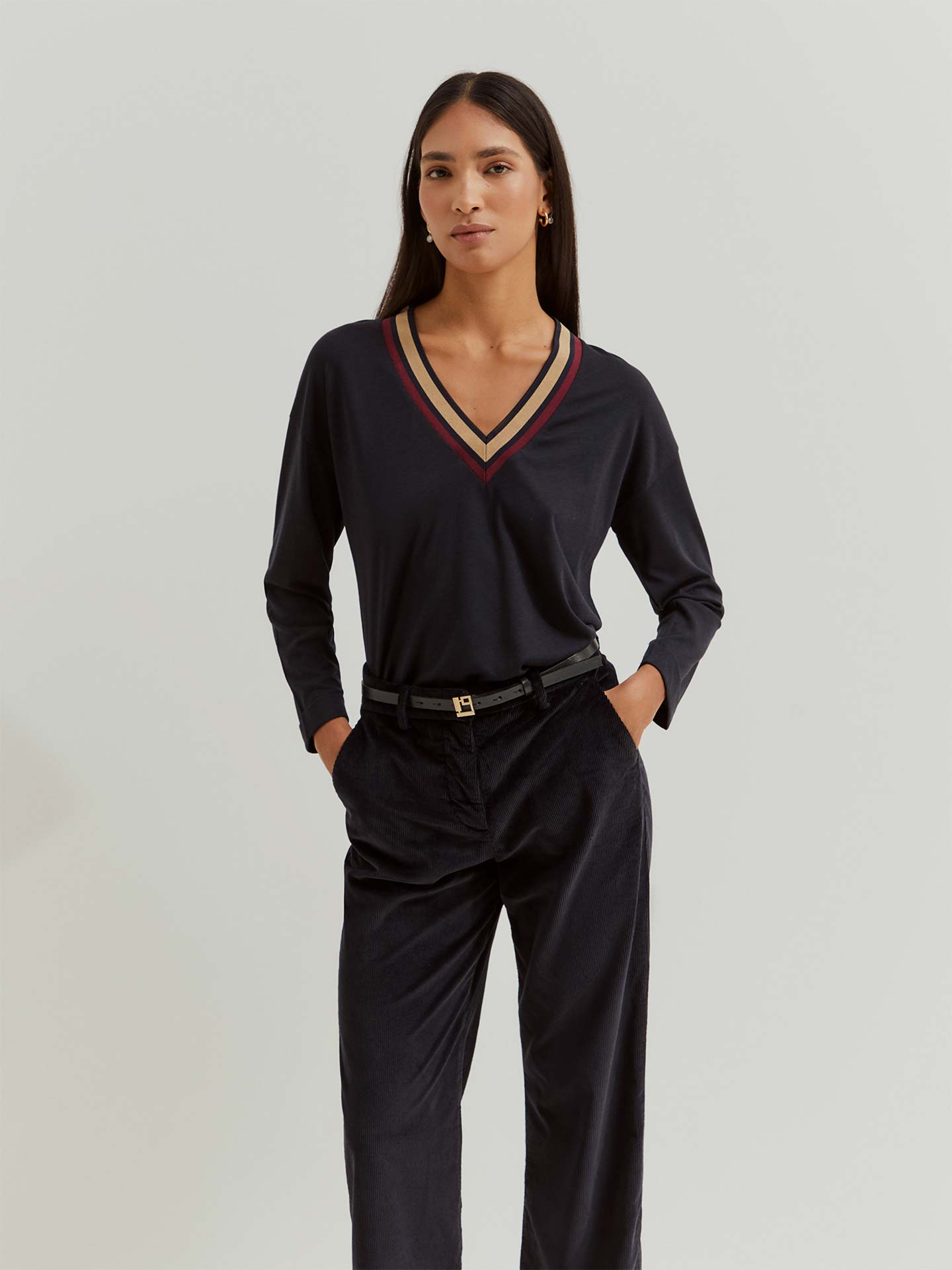 Camisola com Decote em V