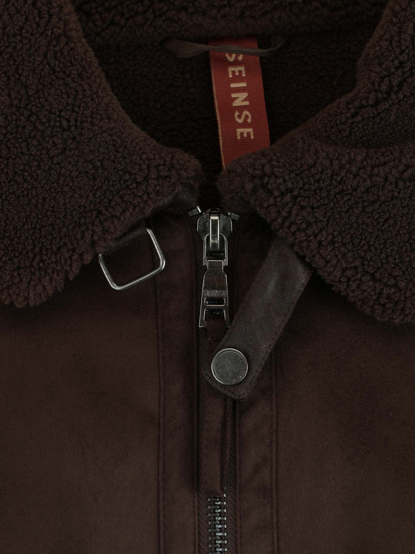 Blusão com Gola de Pelo