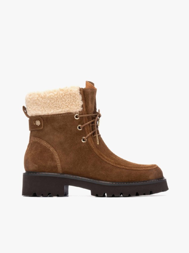 Botins de Pele