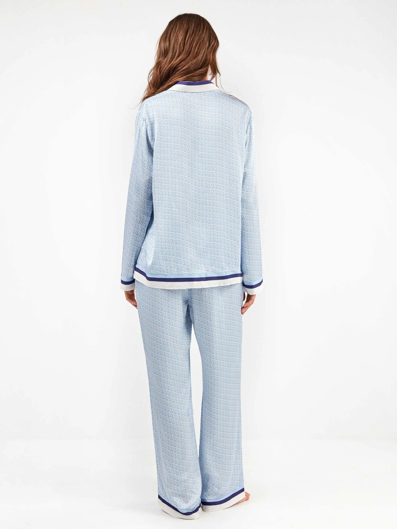 Pijama de Camisa em Cetim com Estampado