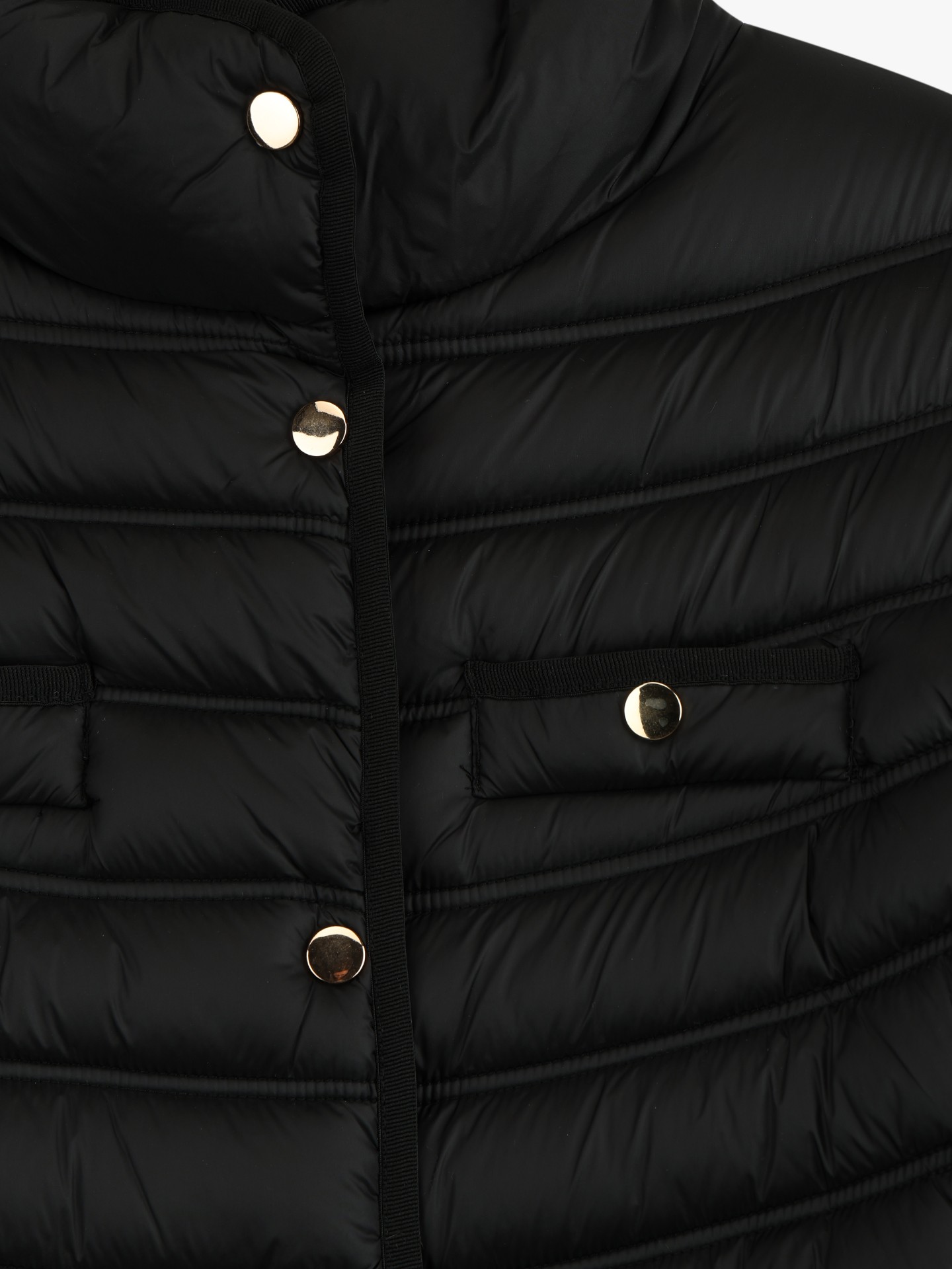 Blusão Acolchoado com Gola Subida