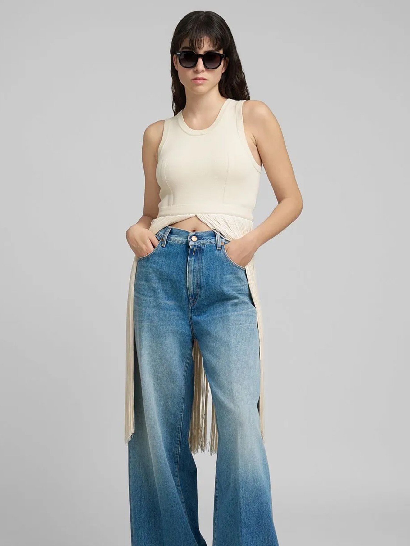 Top Slim Fit com Franjas Compridas