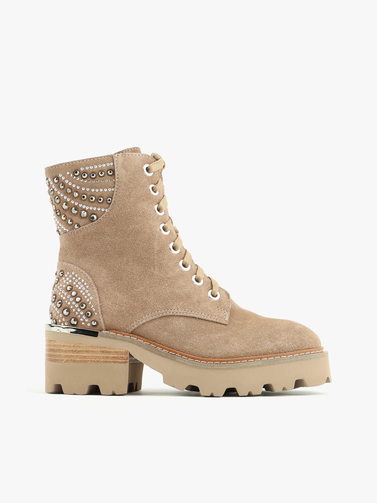 Botins de Camura