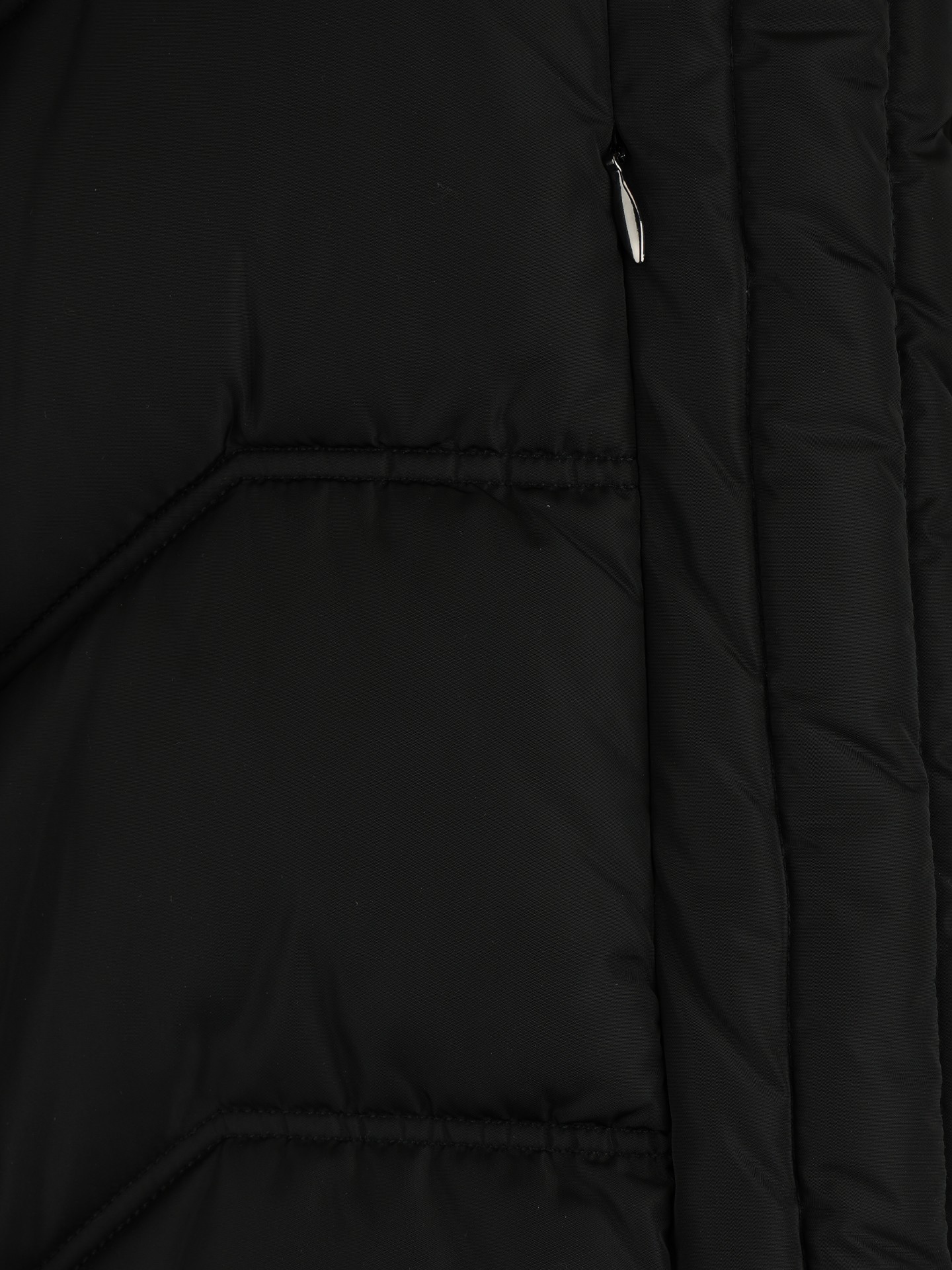 Parka Acolchoada com Capuz de Pelo