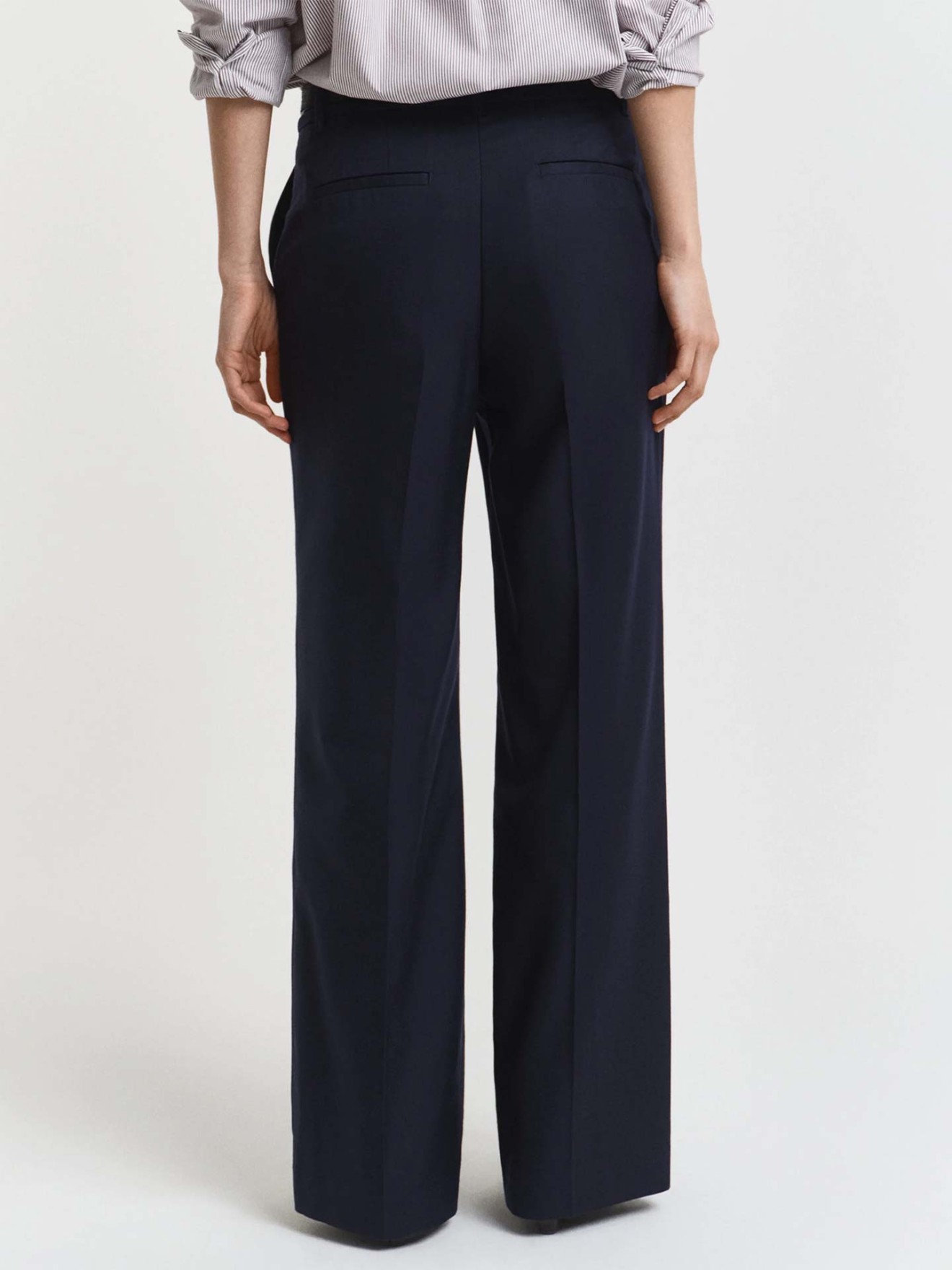 Calas Regular Fit