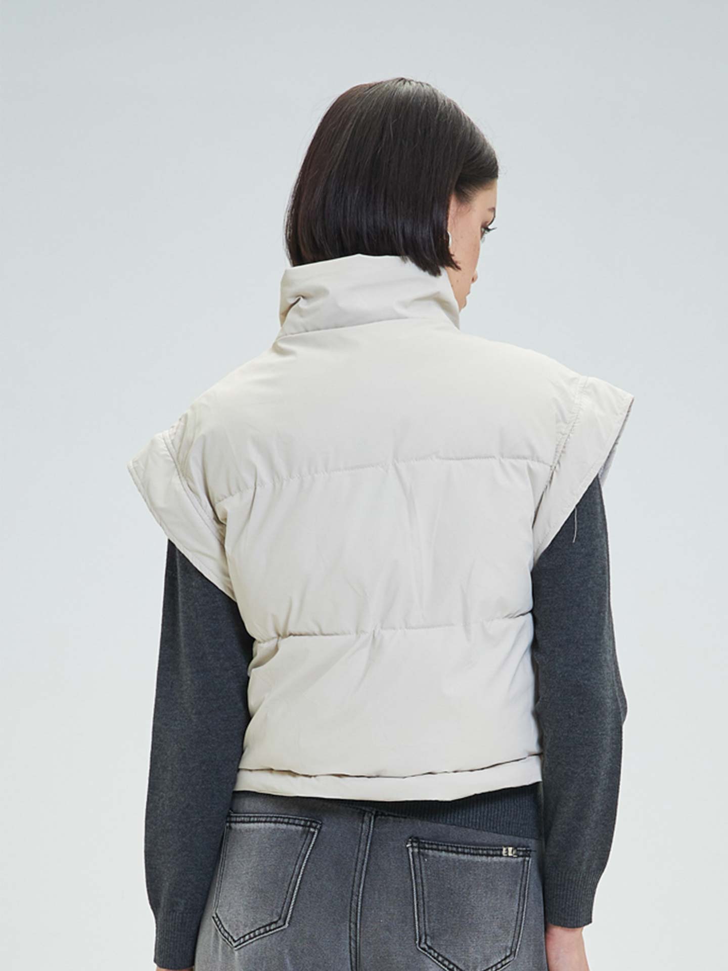 Blusão Acolchoado com Gola Alta