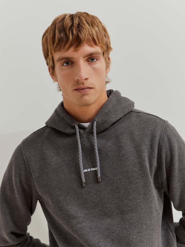 Sweatshirt com Capuz