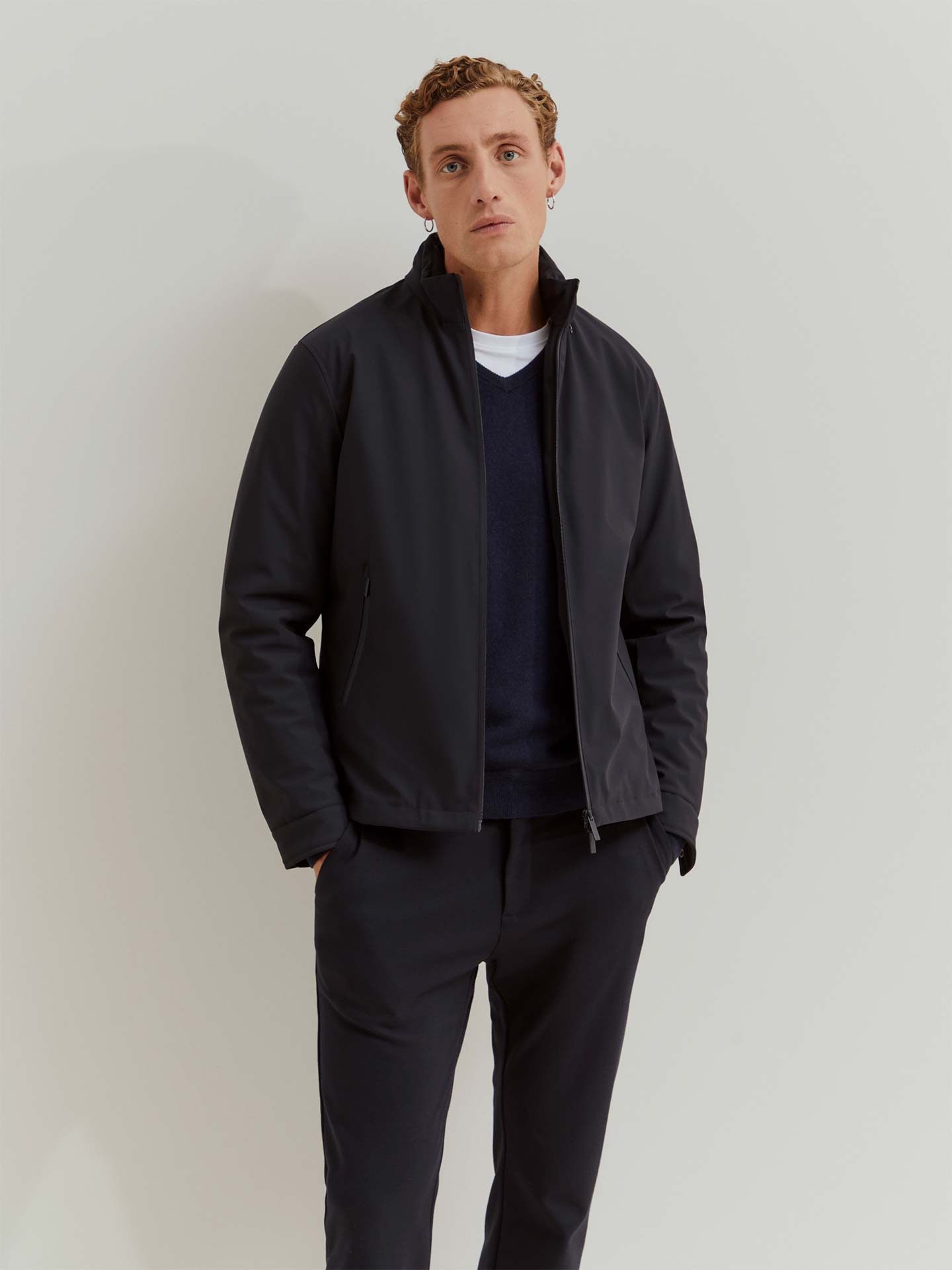 Blusão Acolchoado com Gola Subida e Capuz Embutido