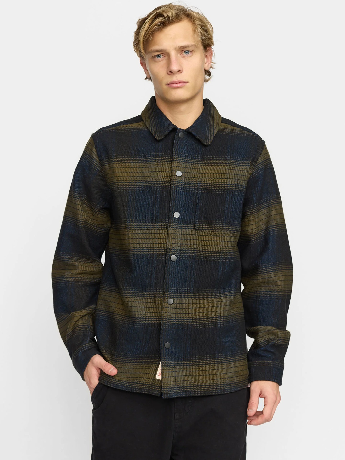 Sobrecamisa com Padrão de Riscas