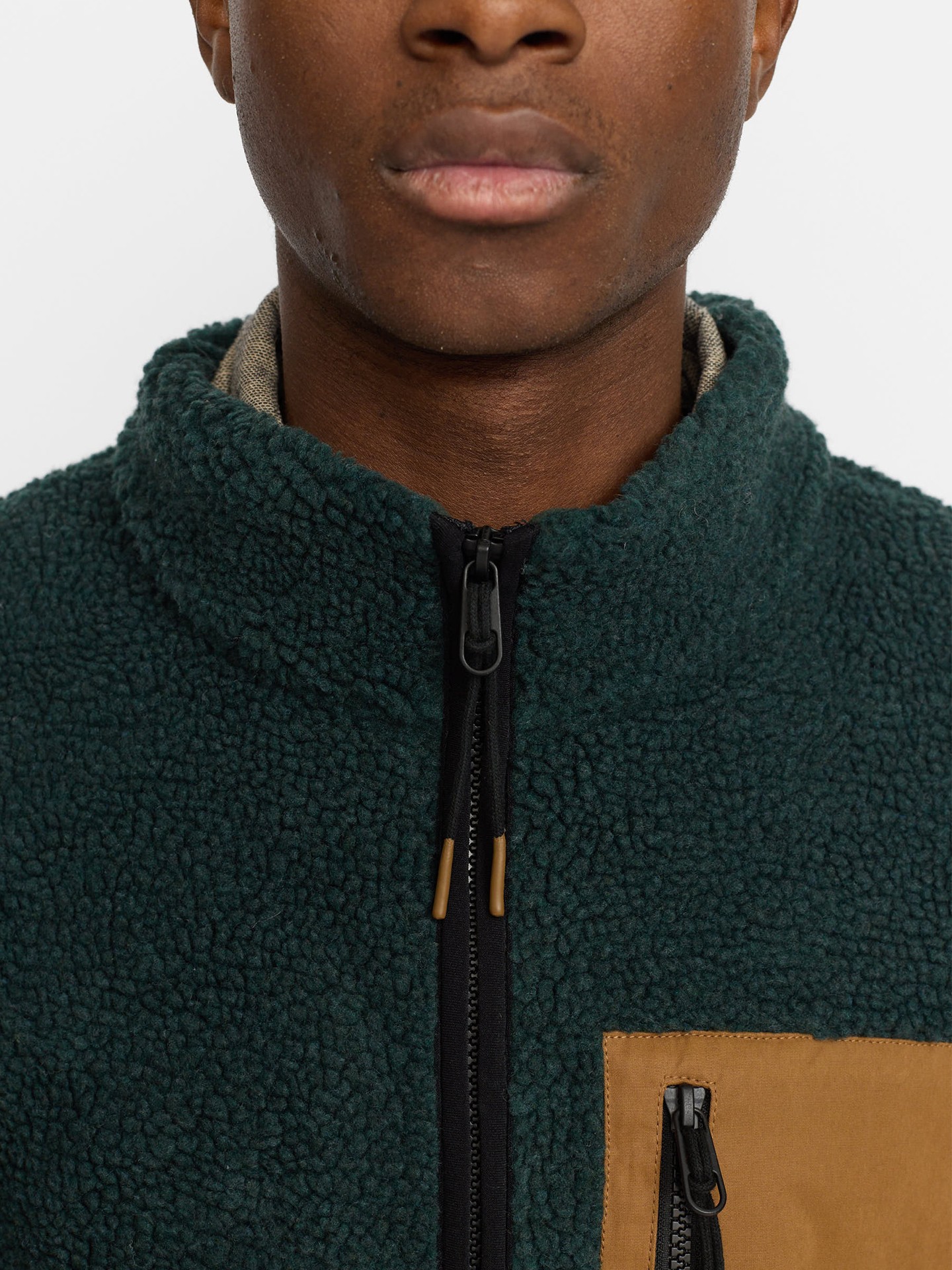 Casaco Polar com Gola Alta