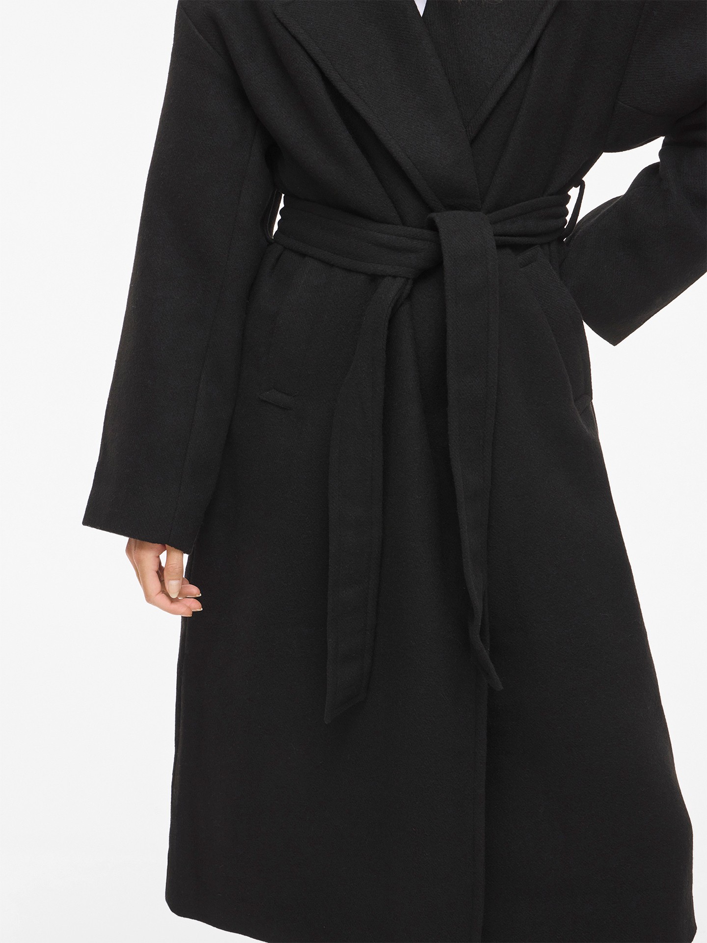 Sobretudo Comprido com Gola de Lapela