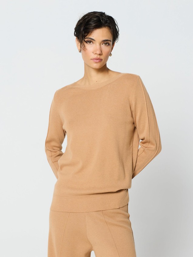 Camisola de Malha com Gola Barco