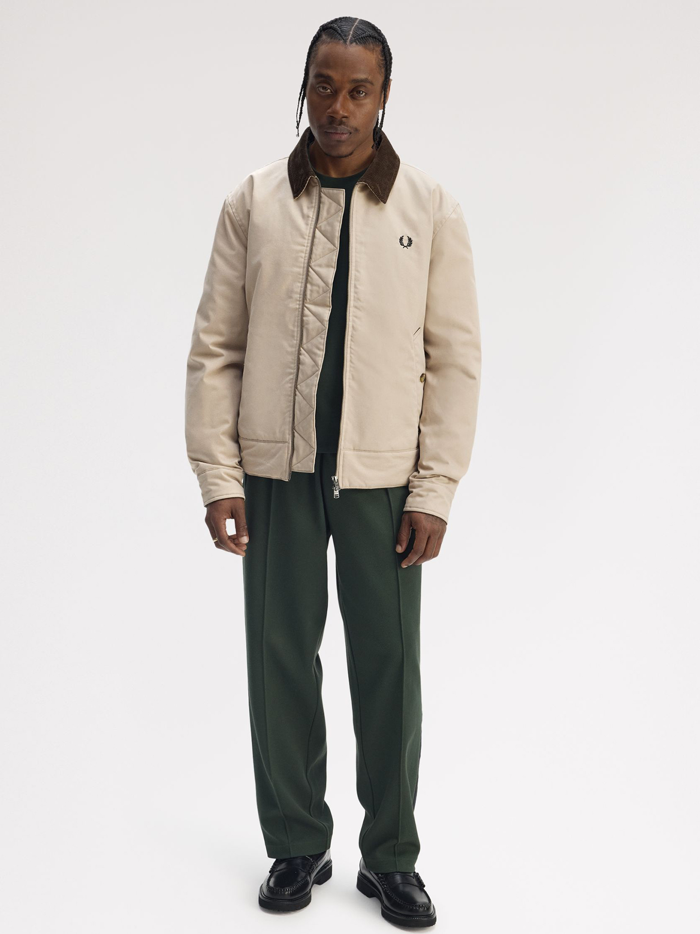 Blusão com Gola de Contraste J8535